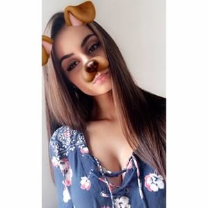 Meet your Posher, April